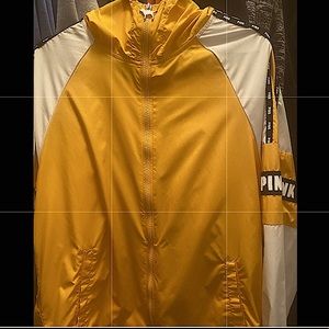 PINK - Victoria’s Secret Wind Jacket